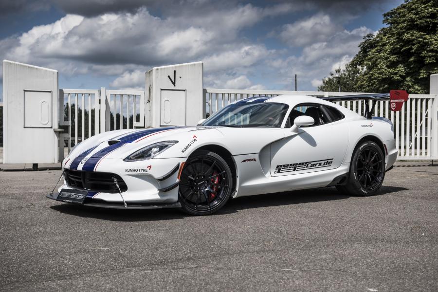  Dodge Viper ACR Widebody by GeigerCars 2016 года  (фото 6 из 16)